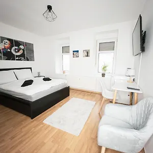 Apartment Stilvolles 1-zimmer-apartment Im Beliebten Plagwitz, Leipzig